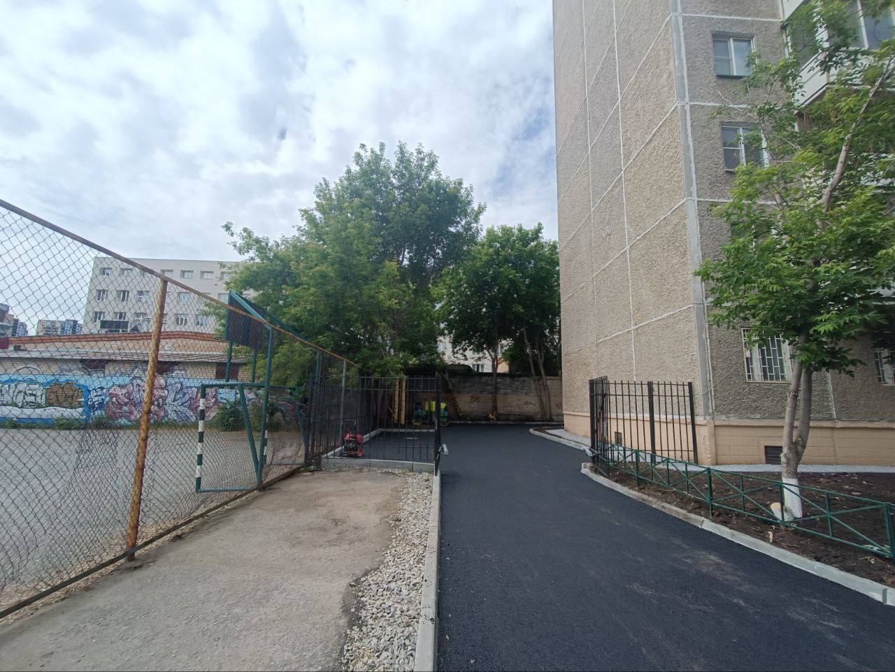 На пр. Ленина 83 А началось благоустройство по программе «Комфортная городская среда».
За 2023 год мы подали документы на уча...