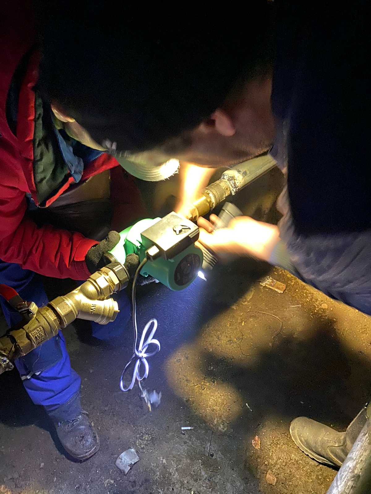 Для чего нужен циркуляционный насос на системе горячего водоснабжения?
Циркуляционный насос для горячего водоснабжения повышает...